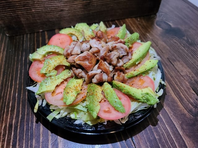 Grilled Chicken Tomato Salad.